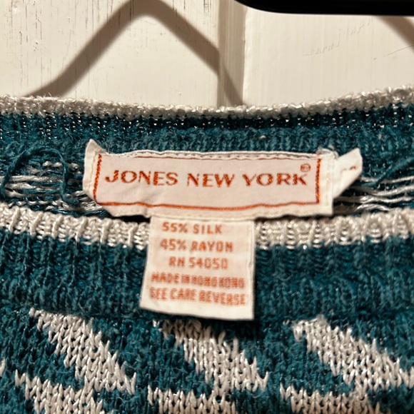 Vintage silk Jones New York silk/rayon sweater - Picture 4 of 7